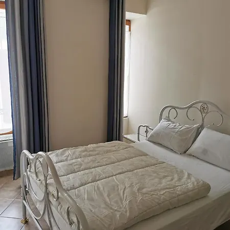 Bella Appartement Cathedrale Nevers Exterior foto